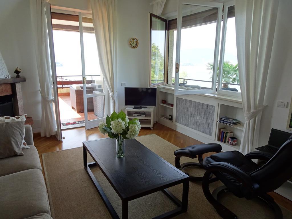 Vista Lago Apartment Stresa Room photo